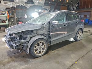 Ford Escape TITANIUM 2.0L 4 2015