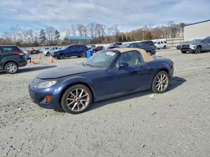 Mazda MX-5 (Miata) 2.0L 4 2010