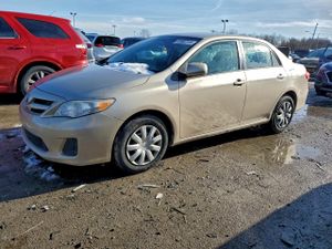 Toyota Corolla BASE 1.8L 4 2011
