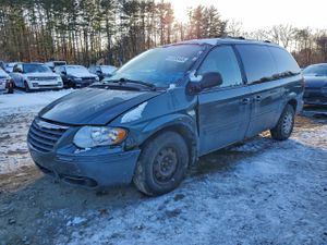 Chrysler Town & Country LX 3.3L 6 2005