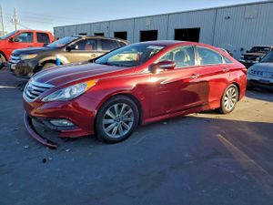 Hyundai Sonata SE 2.4L 4 2014