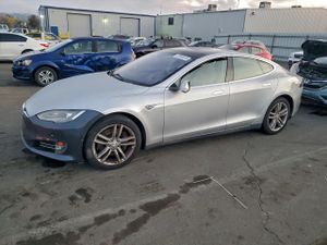 Tesla Model S 2014