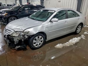 Toyota Camry BASE 2.5L 4 2010
