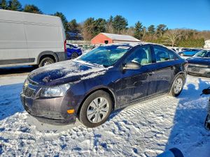 Chevrolet Cruze LS 1.8L 4 2014