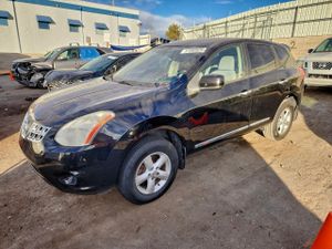 Nissan Rogue S 2.5L 4 2013