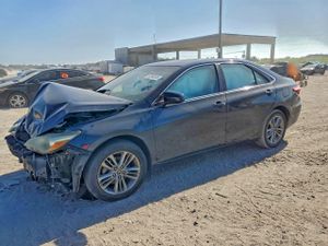Toyota Camry LE 2.5L 4 2015