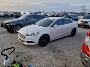 Ford Fusion SE 2.0L 4 2013