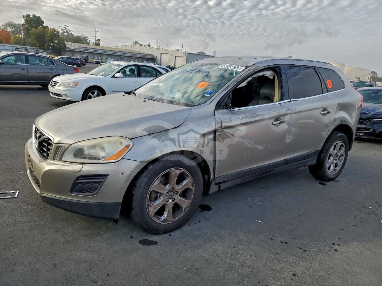 Volvo XC60 3.2L 6 2013