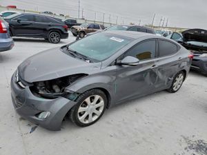 Hyundai Elantra GLS 1.8L 4 2013