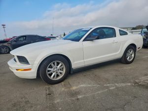 Ford Mustang 4.0L 6 2005