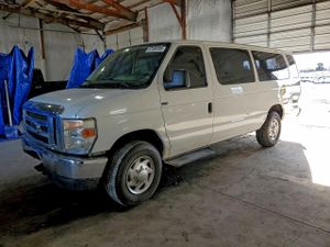 Ford Econoline E350 SUPER DUTY WAGON 5.4L 8 2010
