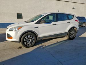 Ford Escape S 2.5L 4 2013
