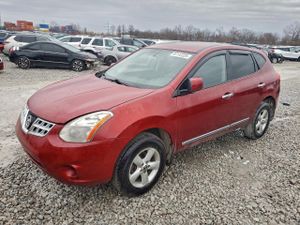 Nissan Rogue S 2.5L 4 2013