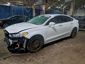 Ford Fusion TITANIUM 2.0L 4 2015