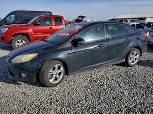 Ford Focus SE 2.0L 4 2014