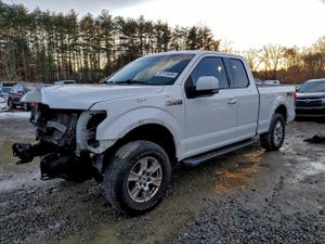 Ford F-150 SUPER CAB 5.0L 8 2015