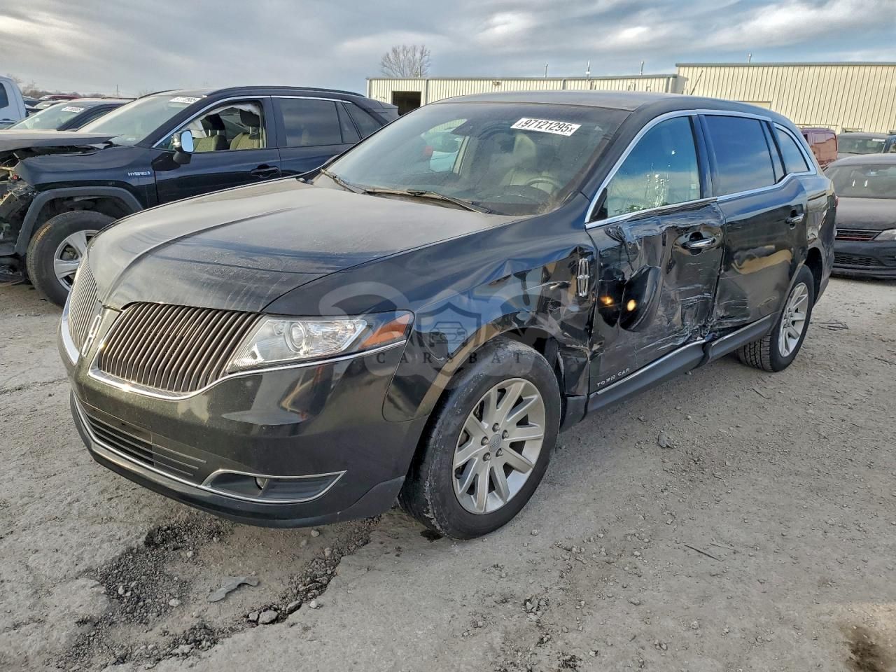 Lincoln MKT 3.7L 6 2015
