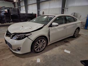 Toyota Avalon XLE 3.5L 6 2015