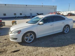 Volkswagen Passat SE 1.8L 4 2014