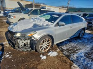Toyota Avalon BASE 3.5L 6 2013