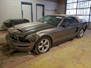 Ford Mustang 4.0L 6 2005