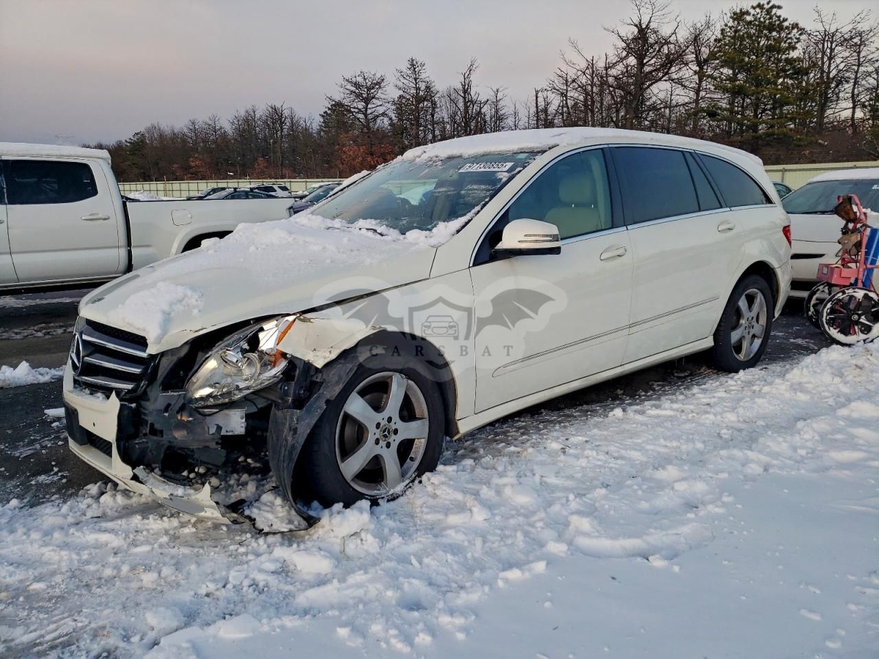 Mercedes-Benz R 350 4MATIC 3.5L 6 2011