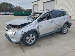 Toyota Rav4 XLE 2.5L 4 2014