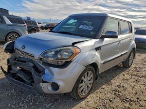 Kia Soul + 2.0L 4 2013