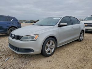 Volkswagen Jetta TDI 2.0L 4 2012