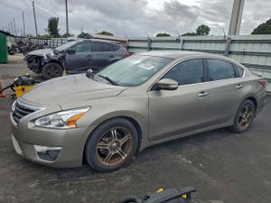 Nissan Altima 2.5 2.5L 4 2015