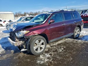 Toyota Highlander LIMITED 3.5L 6 2013