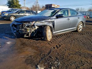 Kia Optima LX 2.4L 4 2015