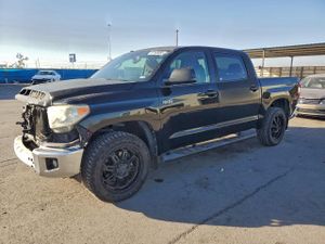 Toyota Tundra CREWMAX SR5 5.7L 8 2014