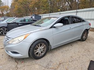 Hyundai Sonata GLS 2.4L 4 2013