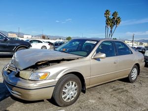 Toyota Camry CE 2.2L 4 1998