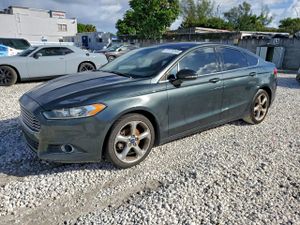 Ford Fusion SE 2.0L 4 2015