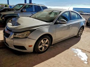 Chevrolet Cruze LT 1.4L 4 2013