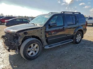 Nissan Pathfinder S 4.0L 6 2011