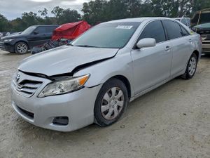 Toyota Camry BASE 2.5L 4 2011