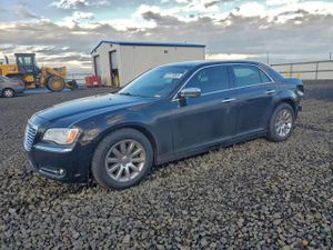 Chrysler 300C 5.7L 8 2013