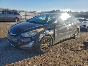 Hyundai Elantra SE 1.8L 4 2014