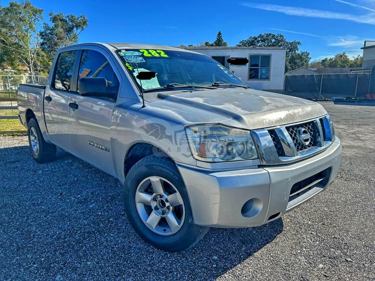 Nissan Titan XE 5.6L 8 2009