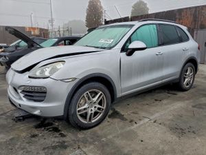 Porsche Cayenne S 4.8L 8 2011