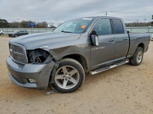 Dodge RAM 5.7L 8 2011