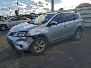 Toyota Rav4 XLE 2.5L 4 2013