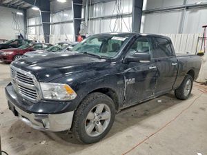 RAM 1500 SLT 5.7L 8 2014