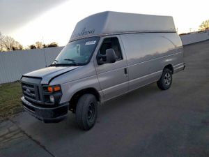 Ford Econoline E250 VAN 4.6L 8 2013