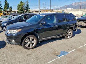 Toyota Highlander LIMITED 3.5L 6 2013