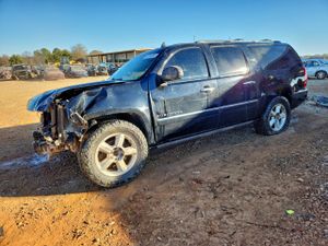 Chevrolet Suburban C1500 LTZ 5.3L 8 2011