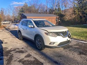 Nissan Rogue S 2.5L 4 2015